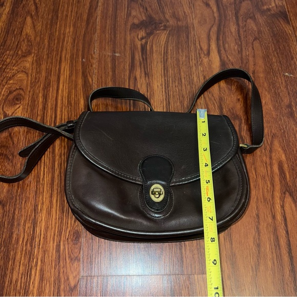 Vintage Coach Dark Brown Leather Crossbody Bag - Picture 13 of 13